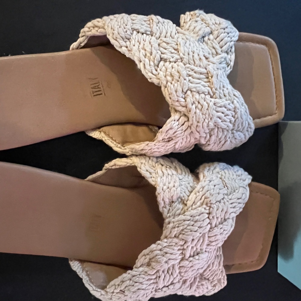 Seychelles natural woven slides